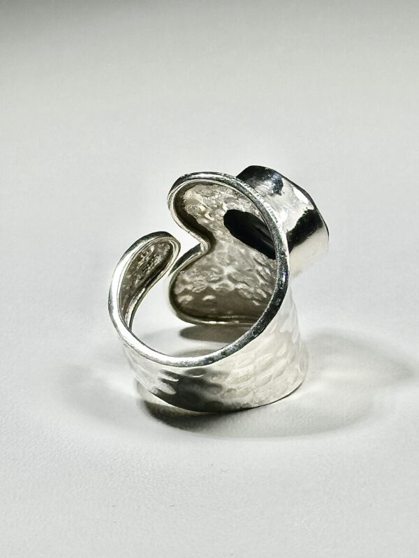 Anillo con Zafiro Mod. A7 - Imagen 3